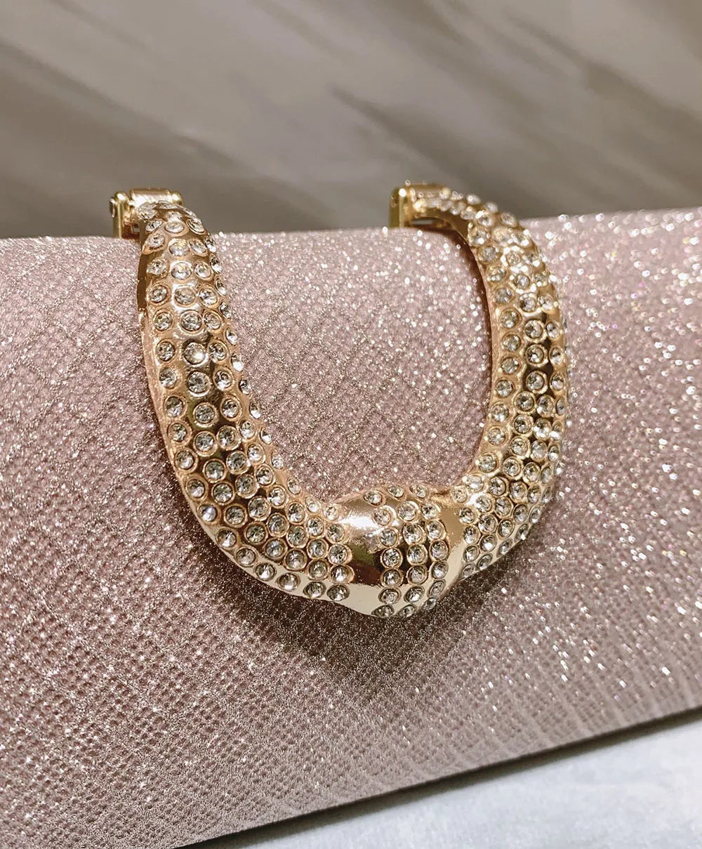 Bolsa Silenttia com Corrente Dourada Feminina