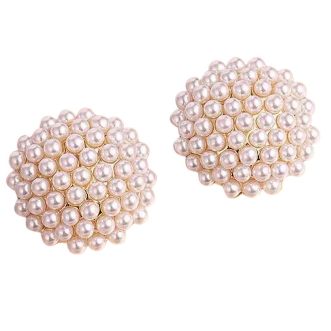 Brinco Lunar de Pérolas Cravejadas