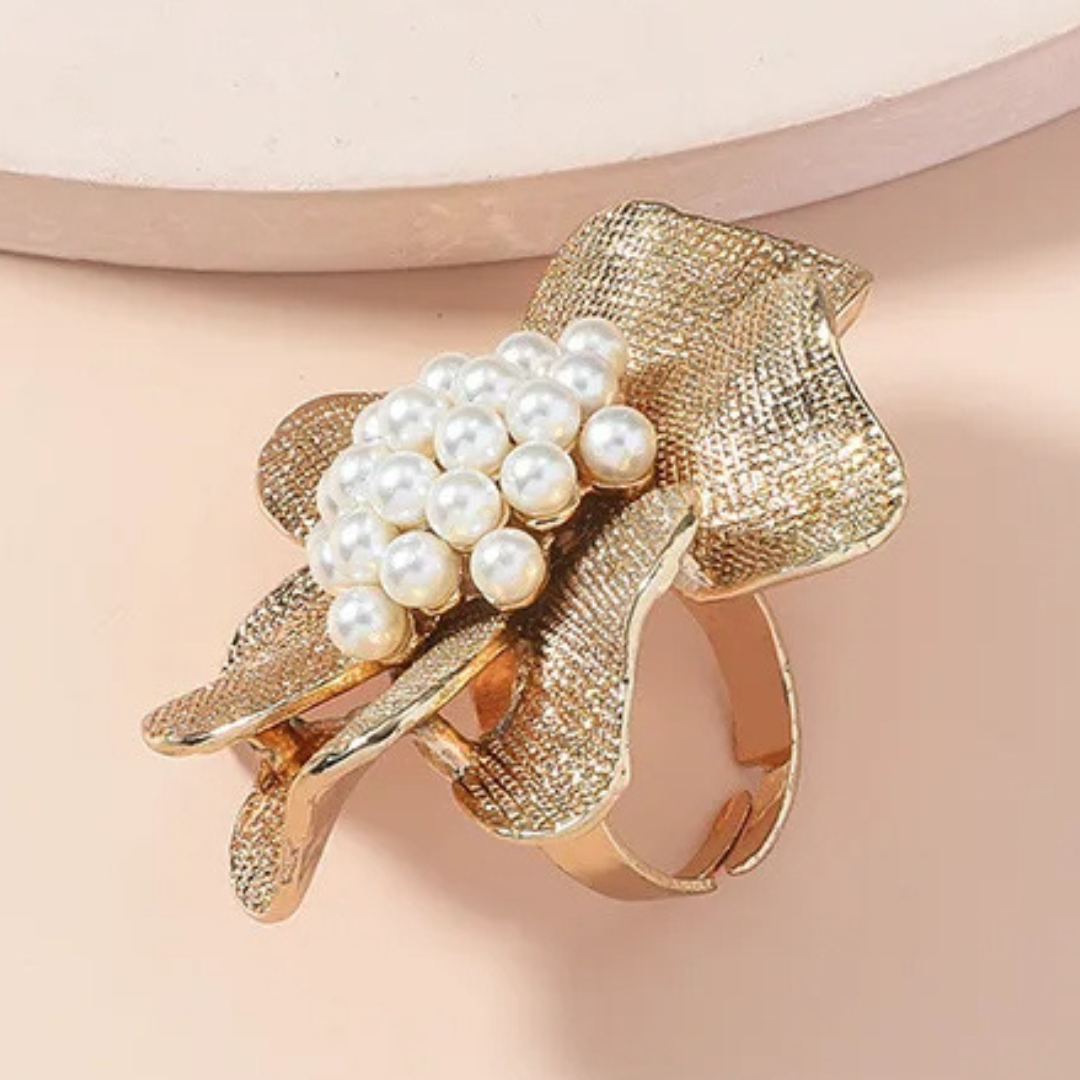 Anel Lady Dy com Pérolas