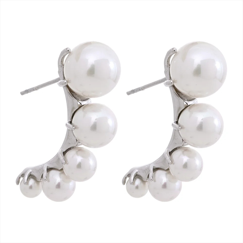 Brinco Sublime Pérolas Elegantes