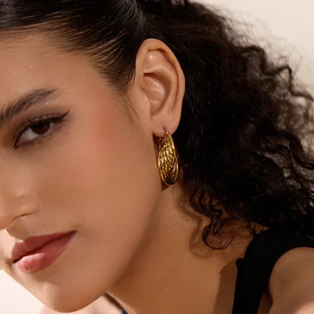 Brinco Estellare Dourado Para Mulheres